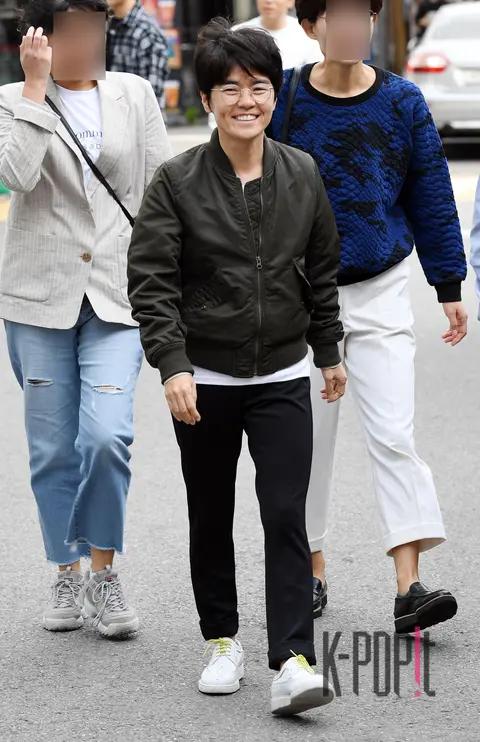 Screenwriter Noh Hee-kyung — Live Wrap Party — 2018-05-04