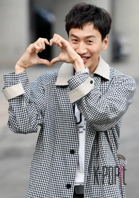 Lee Kwang-soo — Live Wrap Party