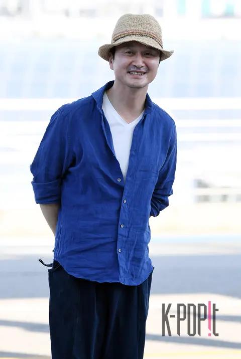 Jang Hyun-sung — Airport