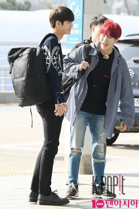 Wanna One, Ong Seong-wu, Ha Sung-woon — Airport
