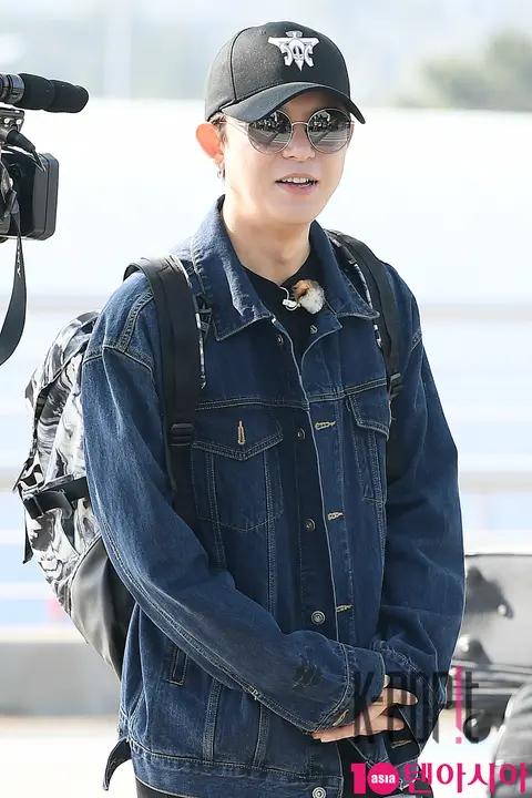 Tony Ahn — Airport