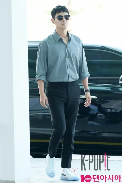 Joo Ji-hoon — Airport