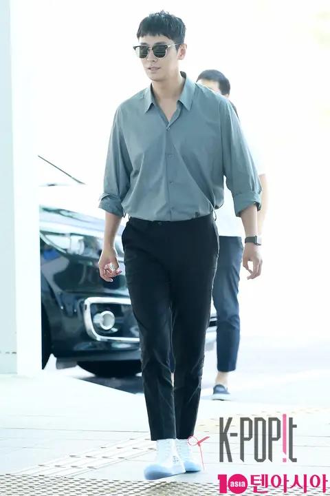 Joo Ji-hoon — Airport