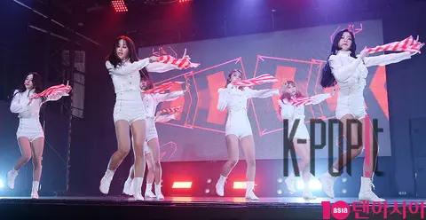 Dreamcatcher — Dreamcatcher Showcase