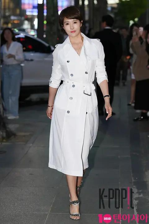 Kim Sun-a — Launch