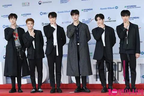 ASTRO — Dream Concert Red Carpet