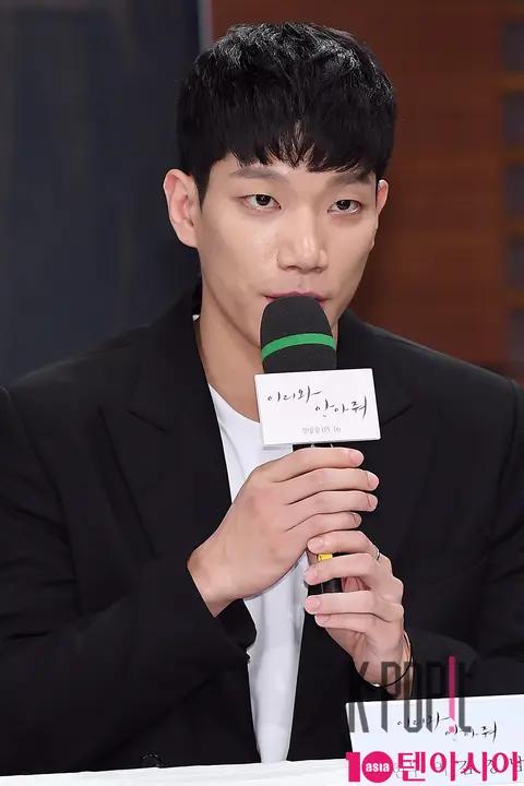 Kim Kyung-nam — Come Here and Hold Me Production Briefing — 2018-05-14
