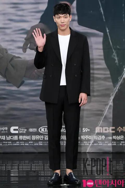 Kim Kyung-nam — Come Here and Hold Me Production Briefing — 2018-05-14