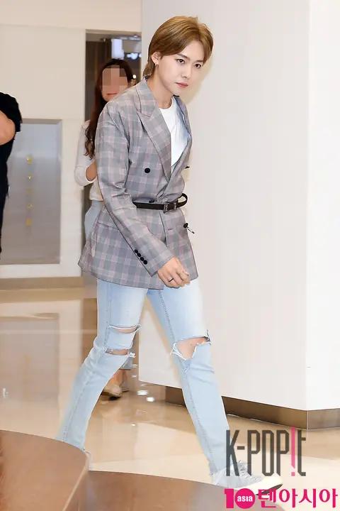 WINNER, Kim Jin-woo — Launch
