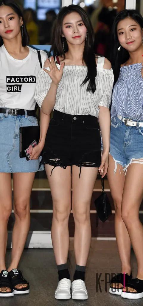 CLC, Elkie — Airport