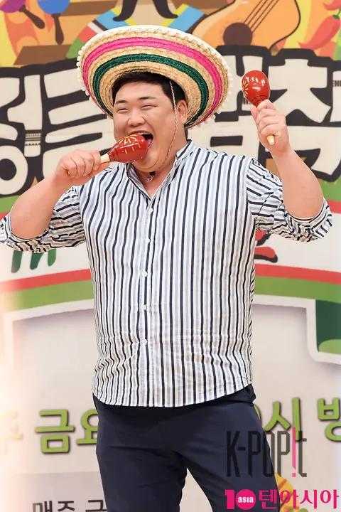 Kim Joon-hyun — Law of the Jungle Press Conference