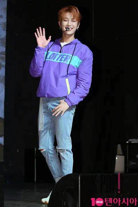 TST, Yohan — Top Secret Showcase