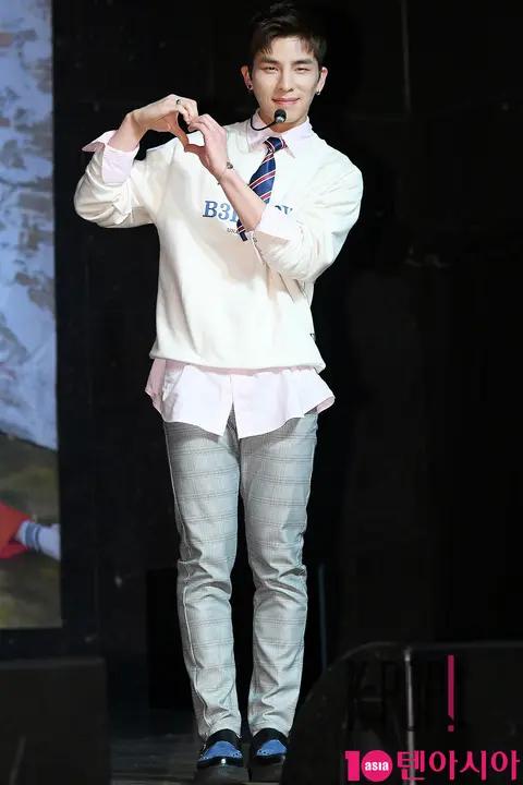 TST, K — Top Secret Showcase