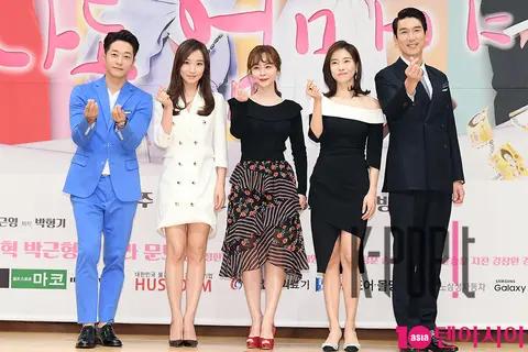 Group — I'm a Mom Too Production Briefing — 2018-05-25
