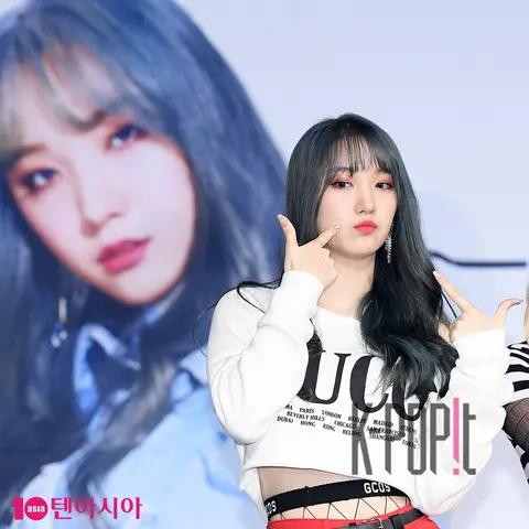 PRISTIN, Roa — PRISTIN V Showcase