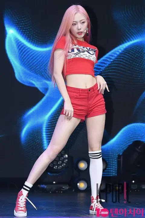 PRISTIN, Eunwoo — PRISTIN V Showcase