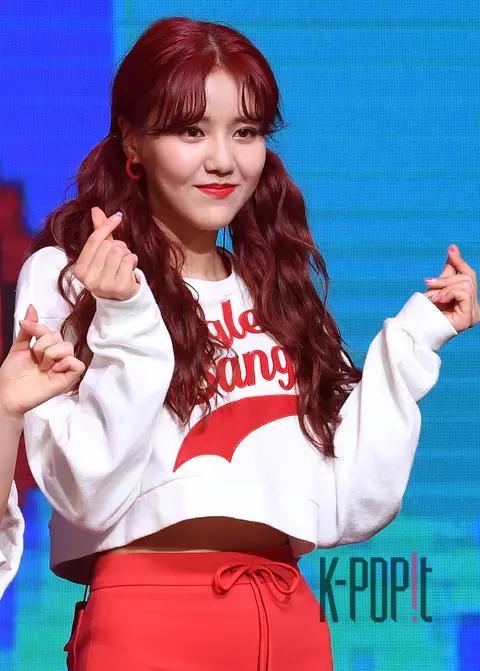 AOA, Hye-jung — AOA Showcase