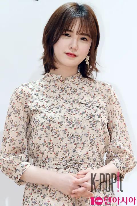 Koo Hye-sun — Launch