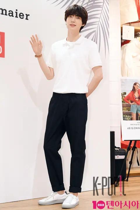 Ahn Jae-hyun — Launch