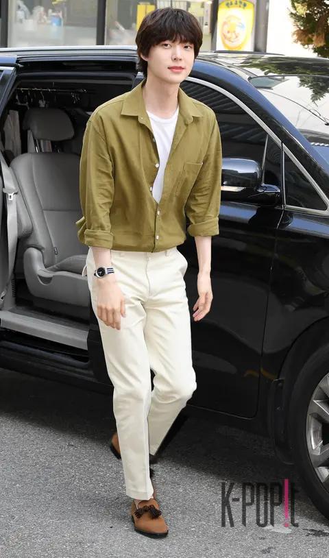 Ahn Jae-hyun — Launch
