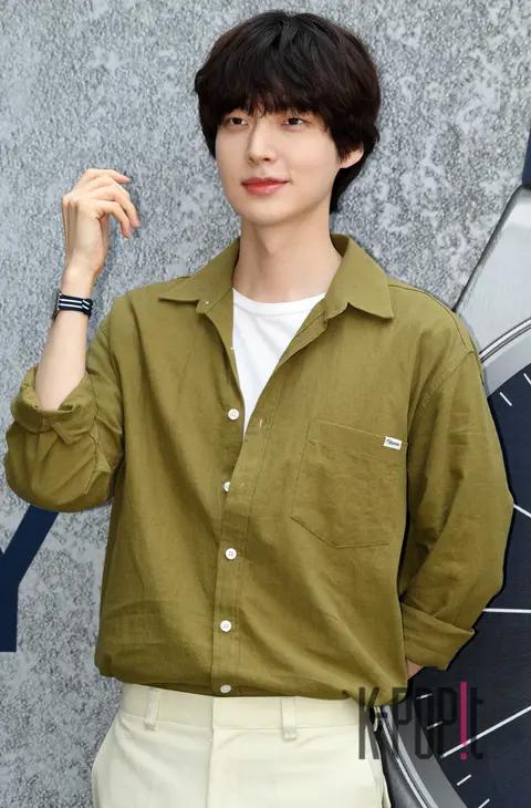 Ahn Jae-hyun — Launch