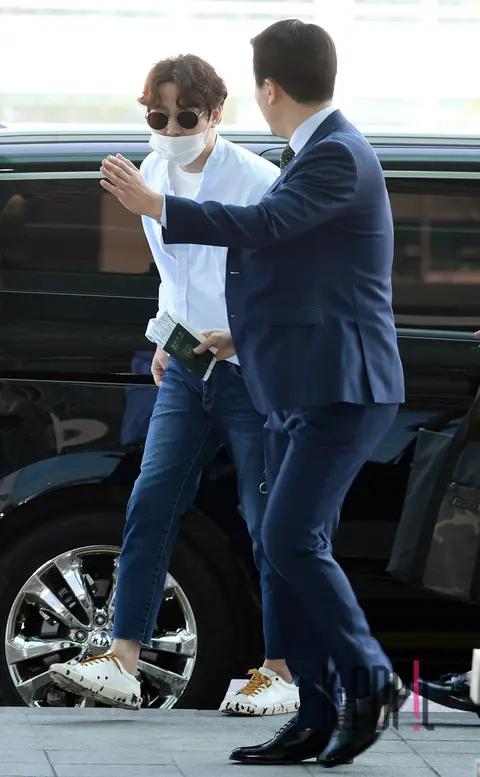 JYJ, Park Yoochun — Airport