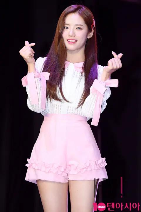 fromis_9, Park Ji-won — fromis_9 Showcase
