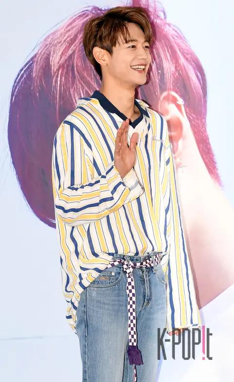 SHINee, Minho — SHINee 6th Album Listening Party