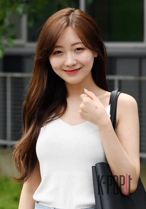 Lovelyz, Ryu Su-jung — Local Election Voting