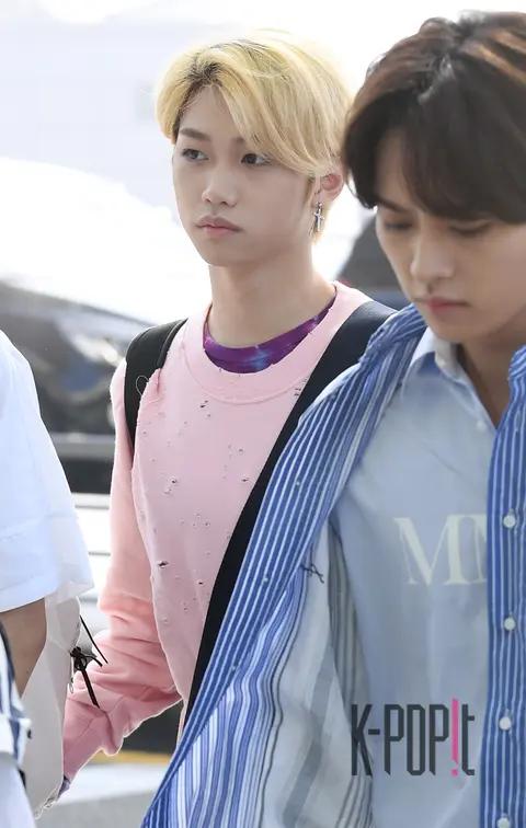 Stray Kids, Felix (Stray Kids) — Airport