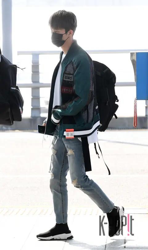 PENTAGON, Hui — Airport