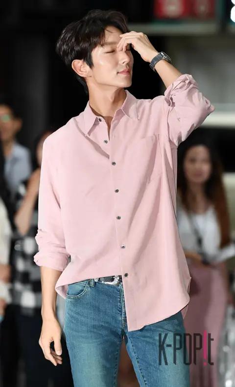 Lee Joon-gi — Lawless Lawyer Wrap Party
