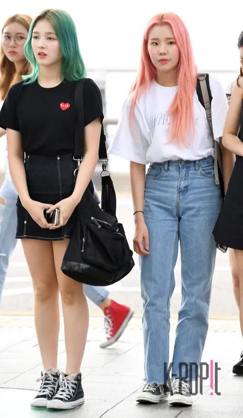 MOMOLAND, Nancy, Joo-ee — Airport