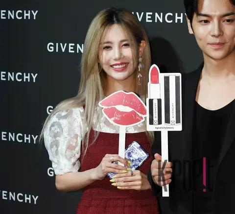 T-ara, Qri — Launch