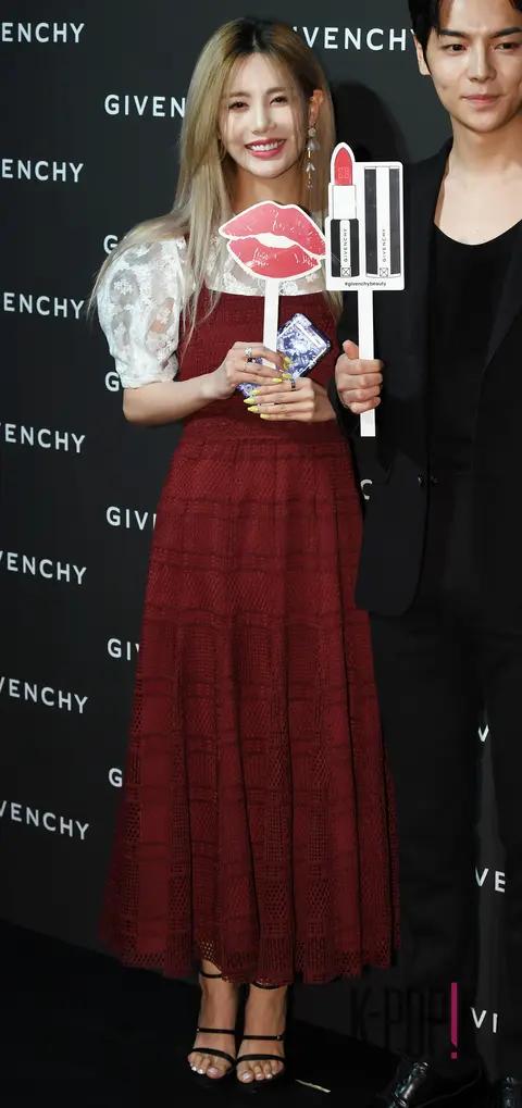 T-ara, Qri — Launch