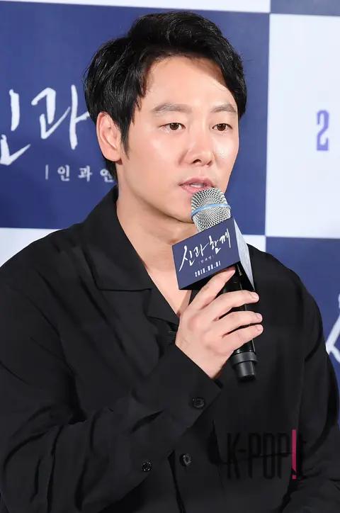 Kim Dong-wook — Along with the Gods: The Last 49 Days Production Briefing