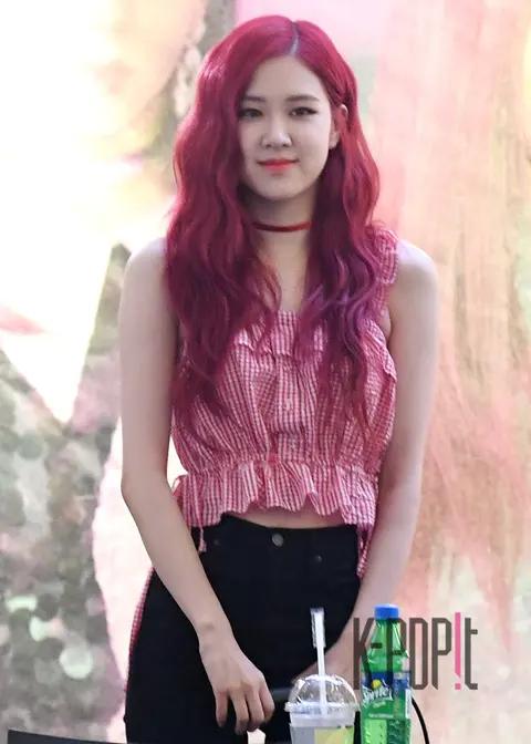 BLACKPINK, ROSÉ — BLACKPINK Fan Signing