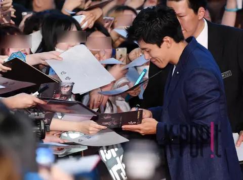 Kim Moo-yeol — Film Inran Red Carpet