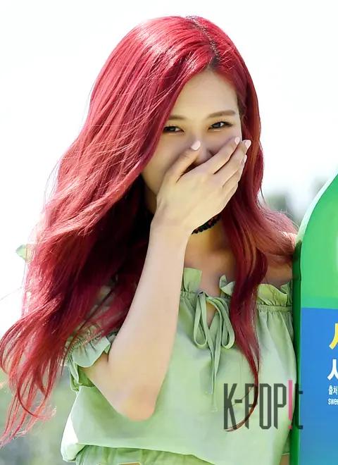 BLACKPINK, ROSÉ — Launch