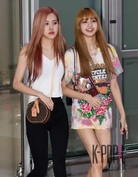 BLACKPINK, ROSÉ, LISA — Airport