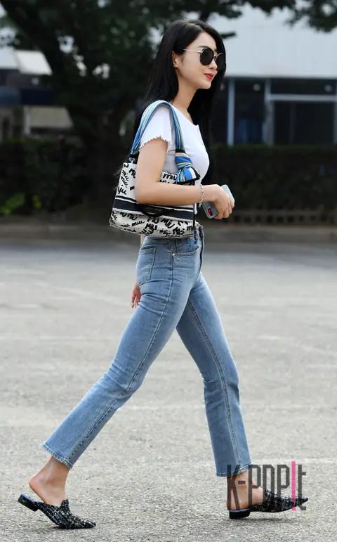 Gyeongree — Music Bank Arrival