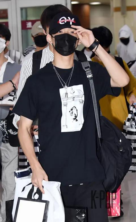 TRCNG, Hyun-woo — Airport