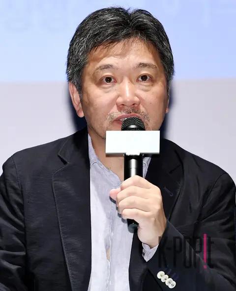 Director Hirokazu Koreeda — A Family Press Conference