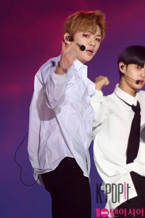 Wanna One, Kang Daniel 1 — Korea Music Festival