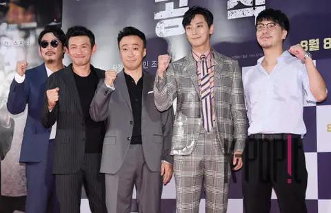 Group — Assassination Red Carpet — 2018-08-02