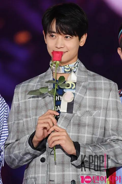 SHINee, Minho — Korea Music Festival