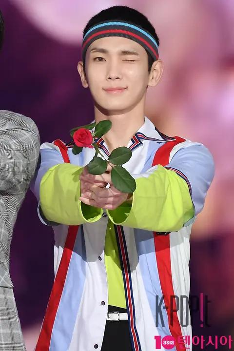 SHINee, Key (SHINee) — Korea Music Festival