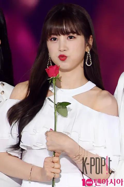 Apink, Park Cho-rong — Korea Music Festival