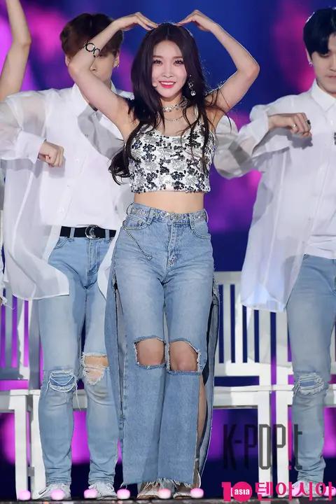 Chungha — Korea Music Festival