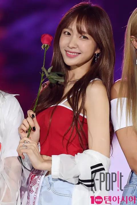 EXID, Hanni — Korea Music Festival